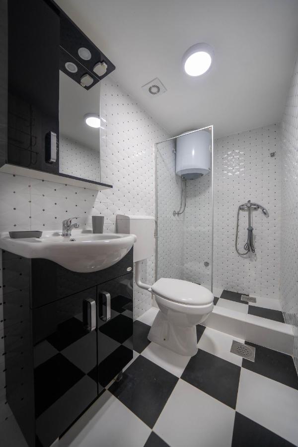 Apartments Oliva 里桑 外观 照片