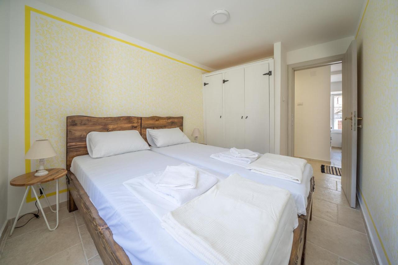 Apartments Oliva 里桑 外观 照片